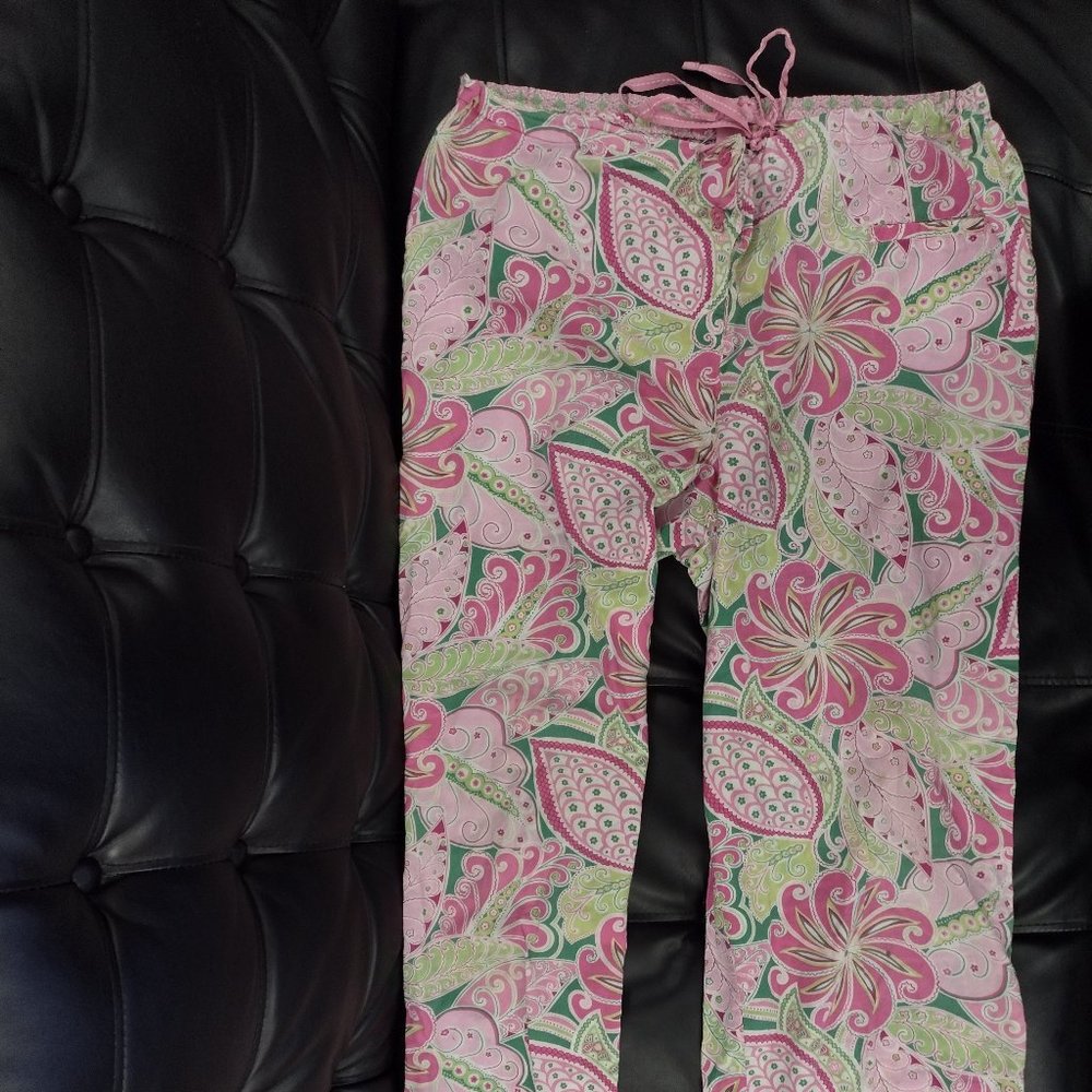 Vera Bradley New Without Tags Pants Pajamas 100 percent cotton Paisley Pink L
